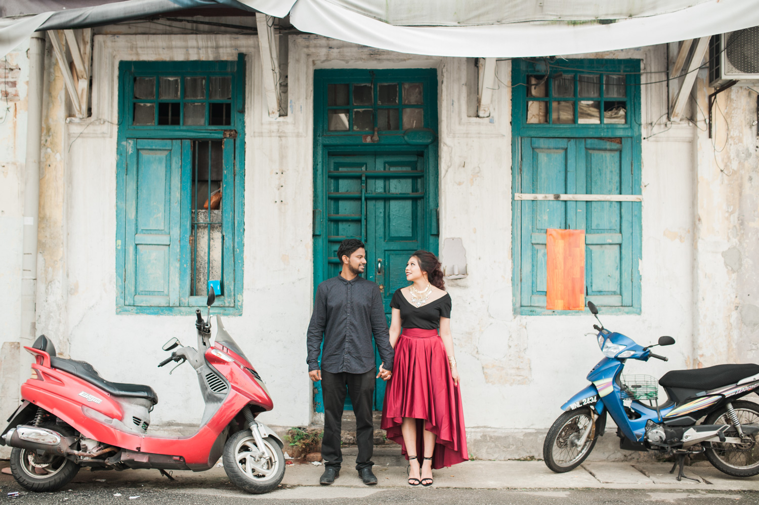 FRIM-Kuala-lumpur-urban-style-pre-wedding-engagement