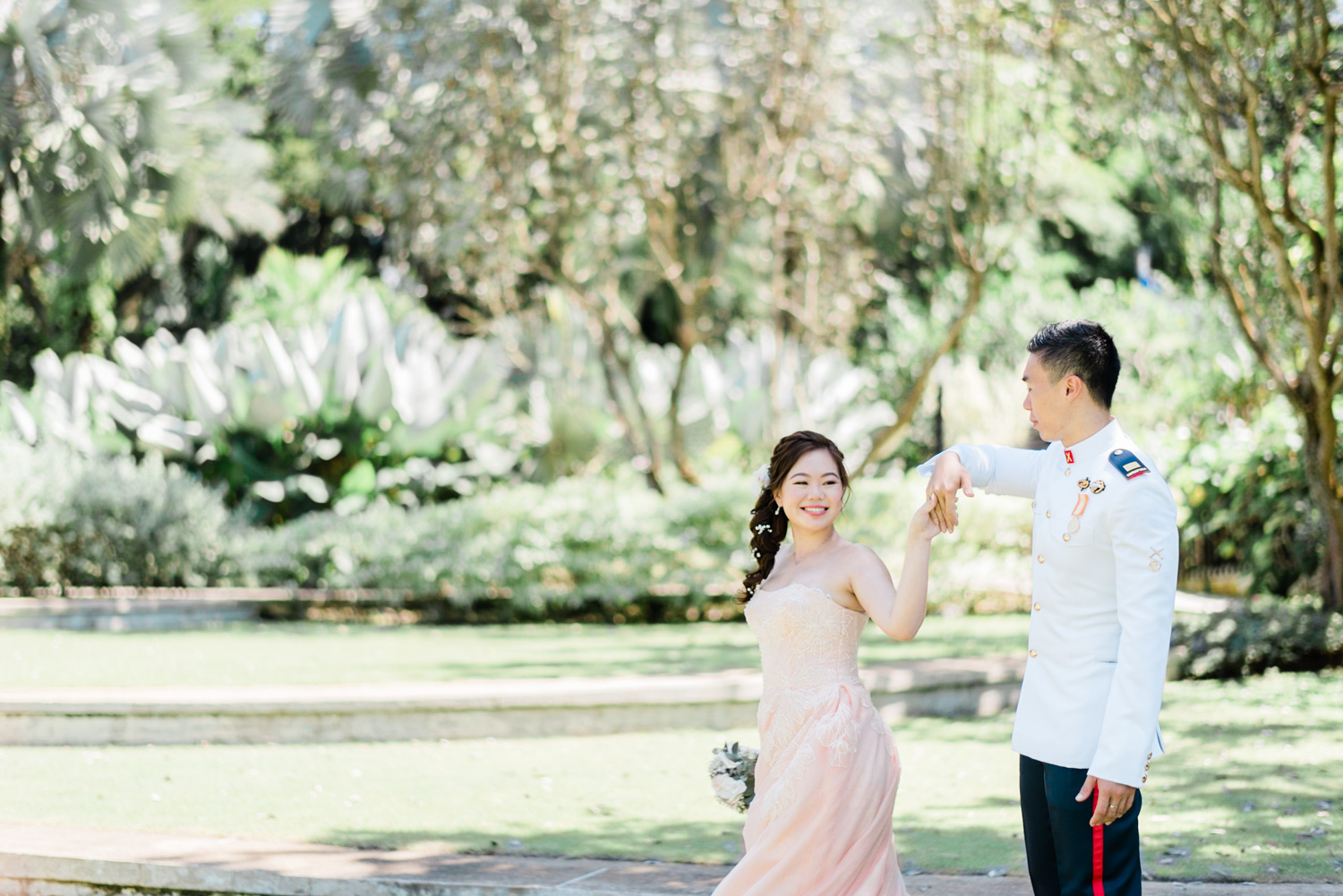 lifestyle-casual-engagement-pre-wedding-singapore-photography-mountbatten-road-hort-park